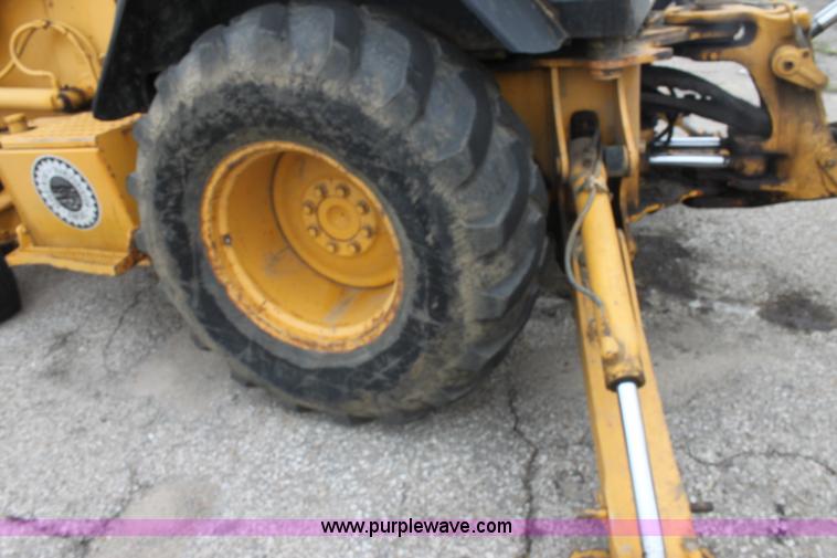 image for item E4106 1997 John Deere 310E backhoe