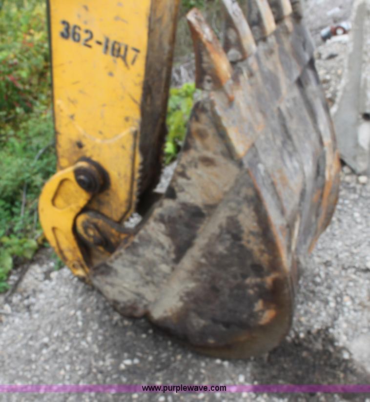 image for item E4106 1997 John Deere 310E backhoe