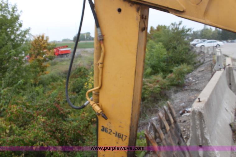 image for item E4106 1997 John Deere 310E backhoe