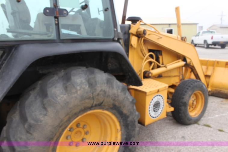 image for item E4106 1997 John Deere 310E backhoe