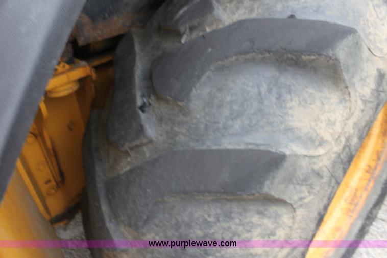 image for item E4106 1997 John Deere 310E backhoe