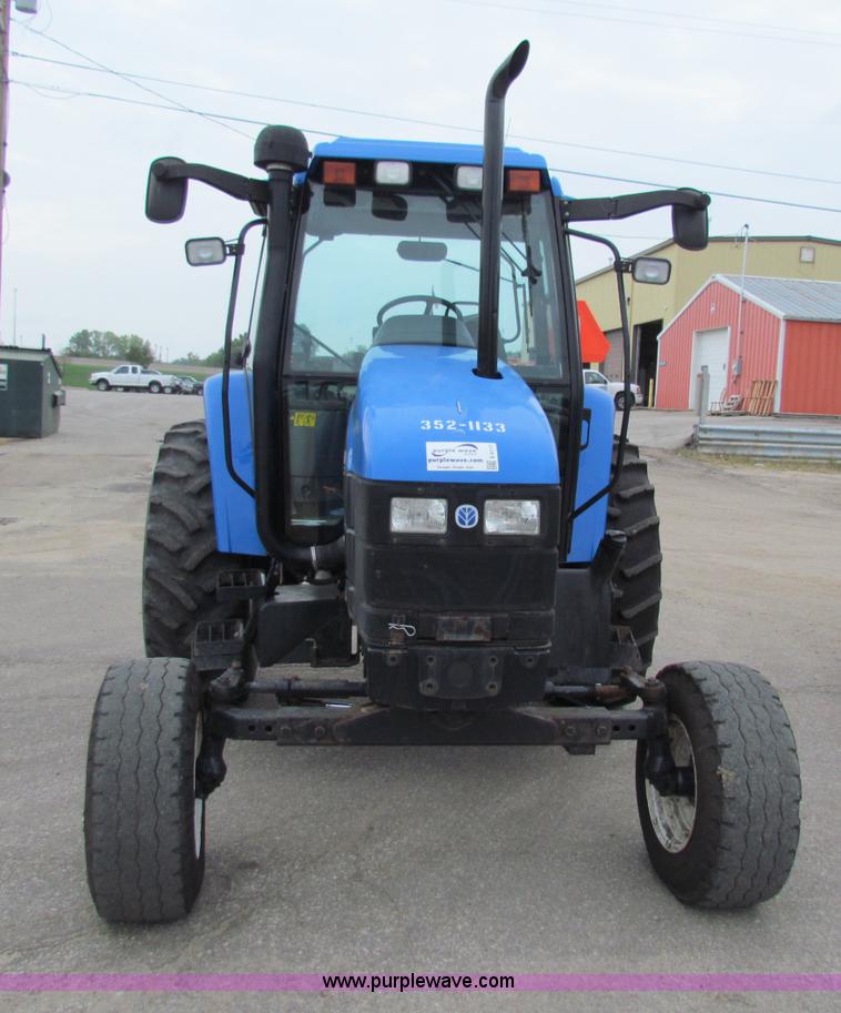 image for item E4117 2003 Ford TS100 tractor