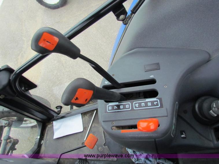 image for item E4117 2003 Ford TS100 tractor