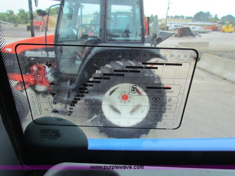 image for item E4117 2003 Ford TS100 tractor