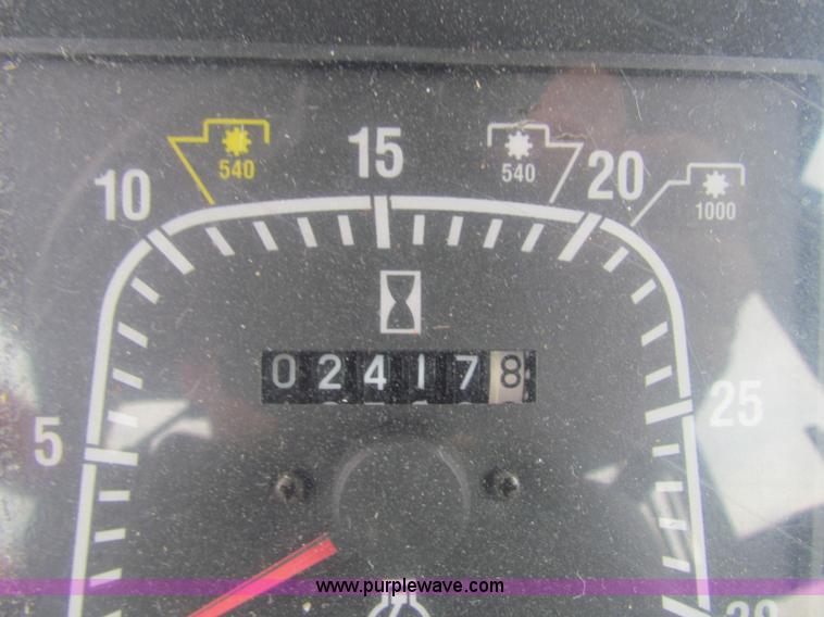 image for item E4117 2003 Ford TS100 tractor