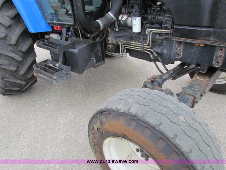 image for item E4117 2003 Ford TS100 tractor