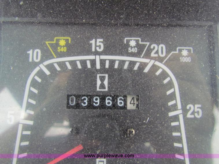 image for item E4118 1999 New Holland TS100 tractor