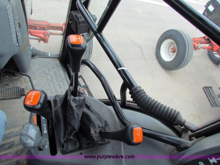 image for item E4118 1999 New Holland TS100 tractor