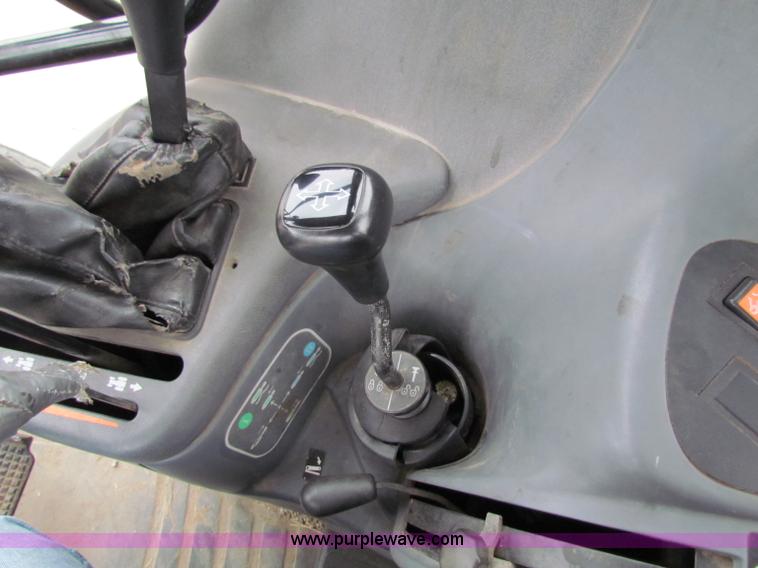 image for item E4118 1999 New Holland TS100 tractor