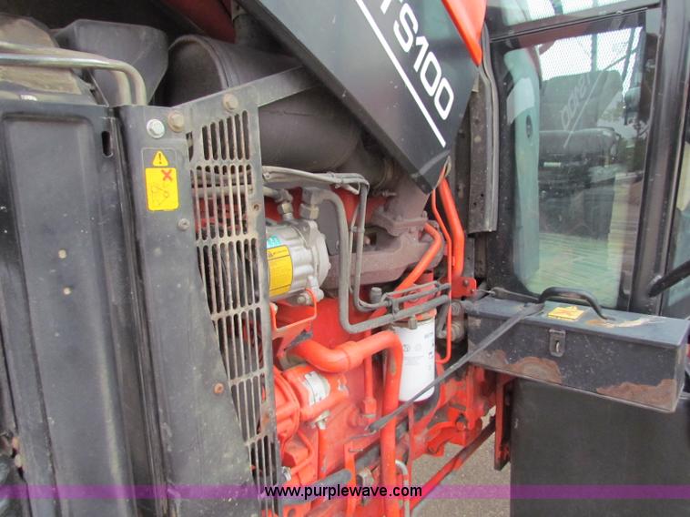 image for item E4118 1999 New Holland TS100 tractor