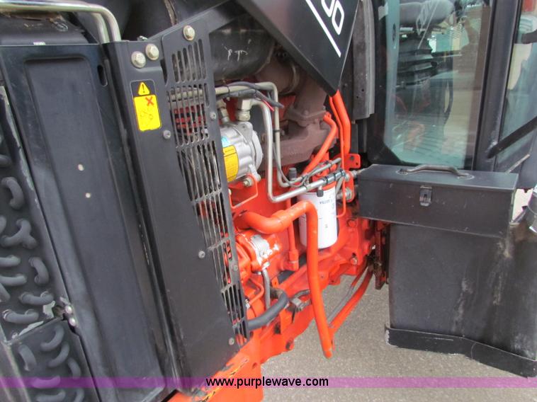 image for item E4121 1999 New Holland TS100 tractor