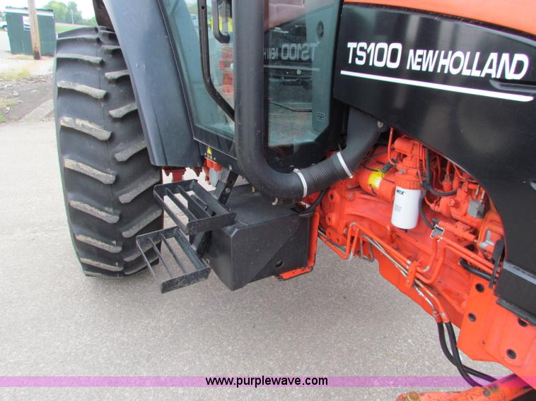 image for item E4121 1999 New Holland TS100 tractor