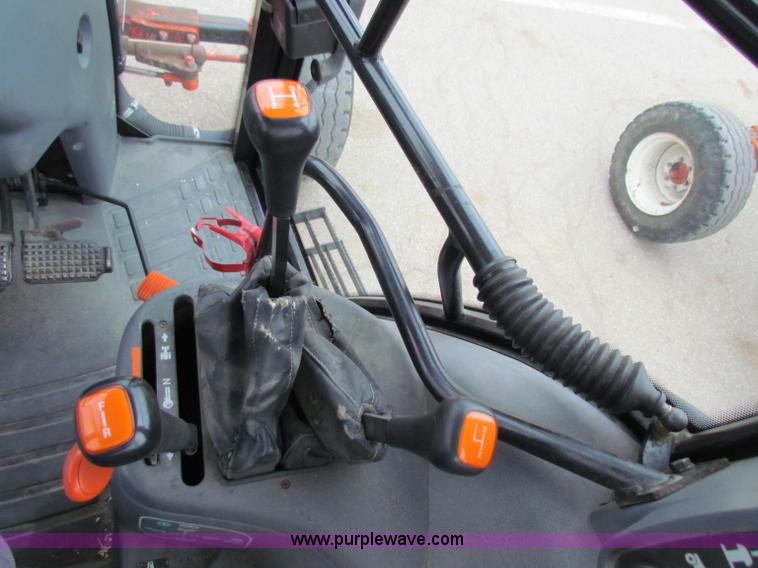 image for item E4123 1999 New Holland TS100 tractor