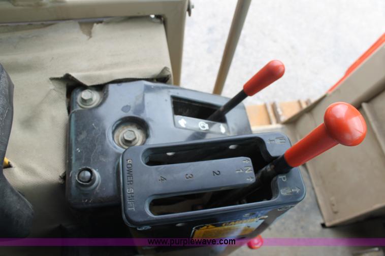 image for item E4126 1998 John Deere 555G track loader