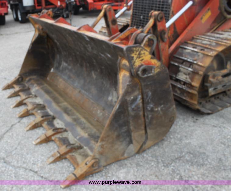 image for item E4126 1998 John Deere 555G track loader