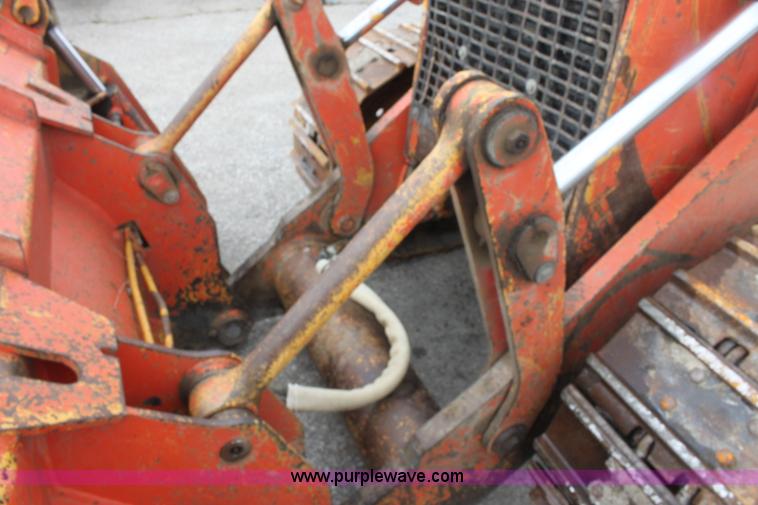 image for item E4126 1998 John Deere 555G track loader