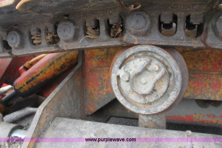 image for item E4126 1998 John Deere 555G track loader