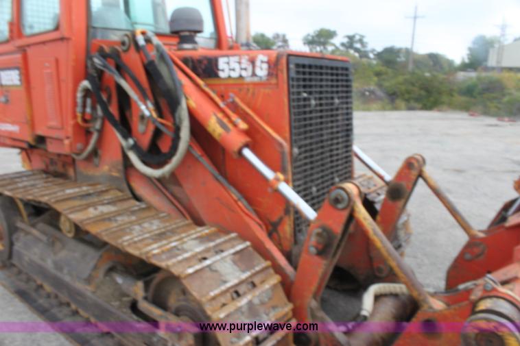 image for item E4126 1998 John Deere 555G track loader