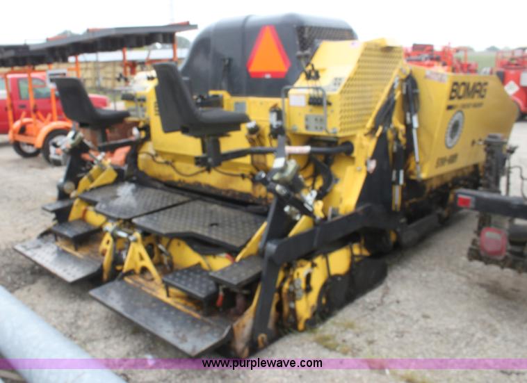 image for item E4133 2009 Bomag BF815 asphalt paver