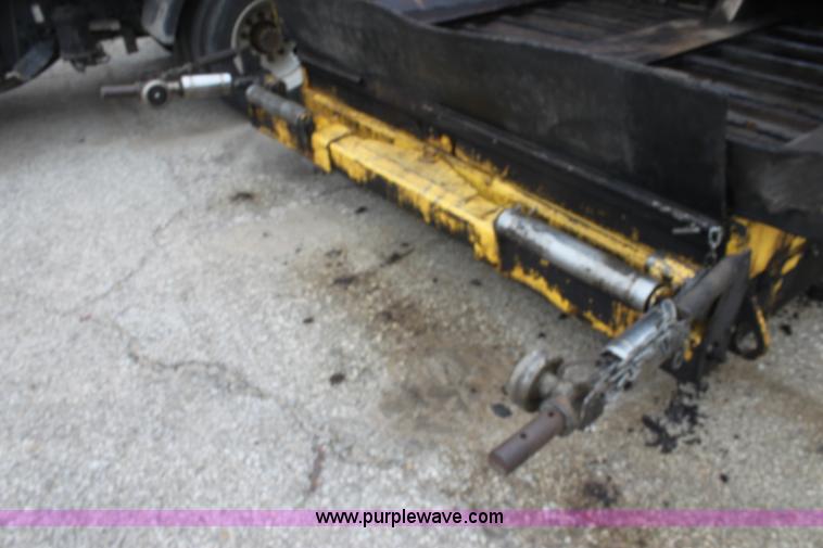 image for item E4133 2009 Bomag BF815 asphalt paver