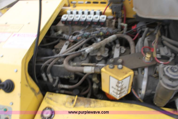 image for item E4133 2009 Bomag BF815 asphalt paver