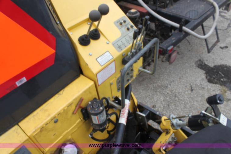 image for item E4133 2009 Bomag BF815 asphalt paver