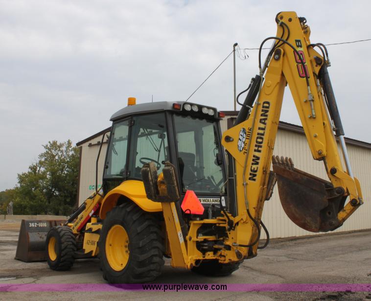 image for item E4145 2006 New Holland B95 backhoe