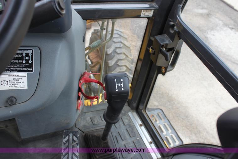image for item E4145 2006 New Holland B95 backhoe