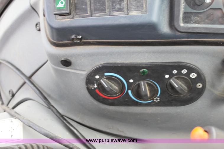 image for item E4145 2006 New Holland B95 backhoe