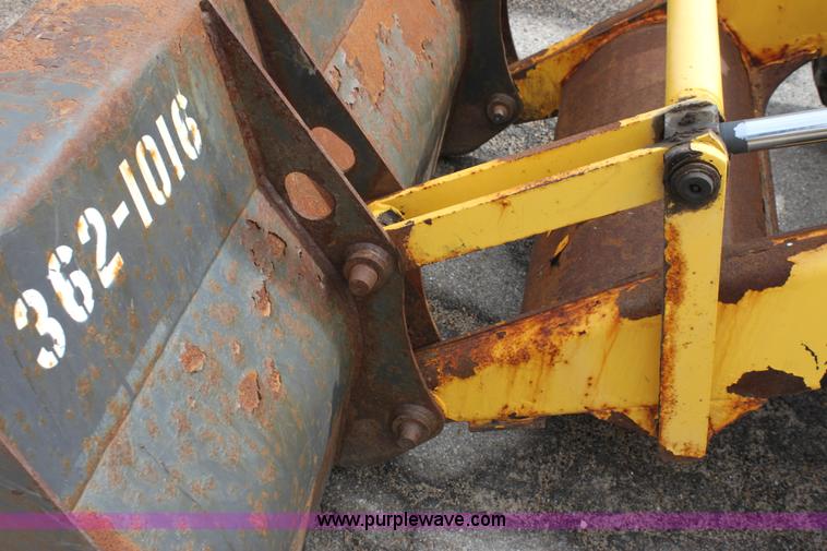 image for item E4145 2006 New Holland B95 backhoe