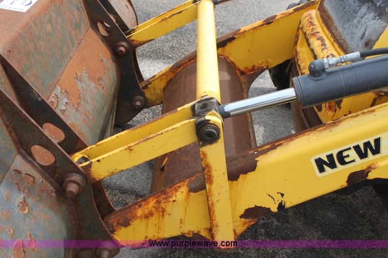 image for item E4145 2006 New Holland B95 backhoe
