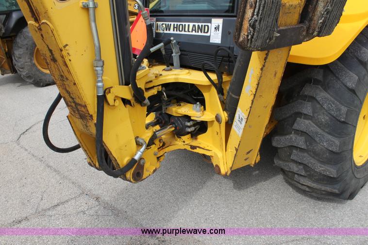 image for item E4145 2006 New Holland B95 backhoe