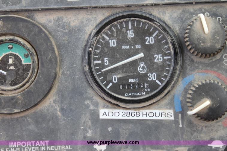 image for item E4146 1998 John Deere 310E backhoe