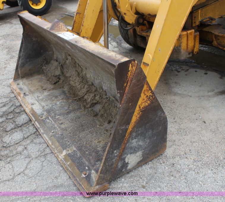 image for item E4146 1998 John Deere 310E backhoe