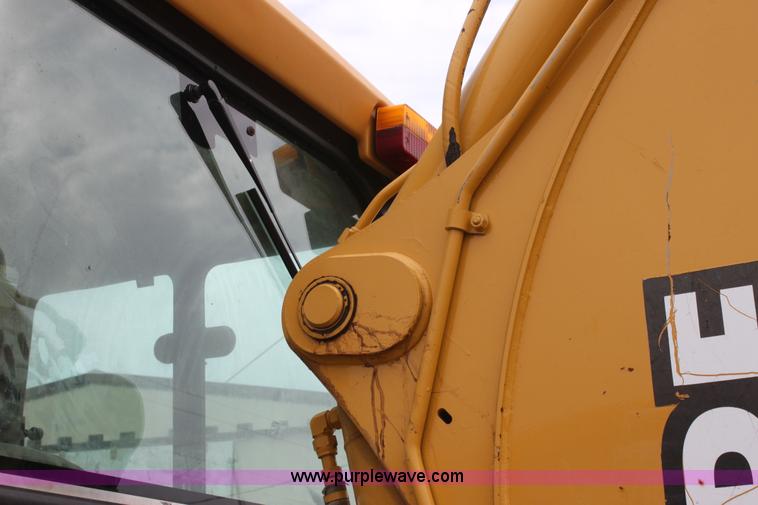 image for item E4146 1998 John Deere 310E backhoe