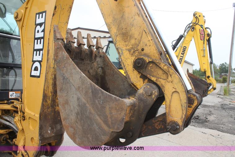 image for item E4146 1998 John Deere 310E backhoe