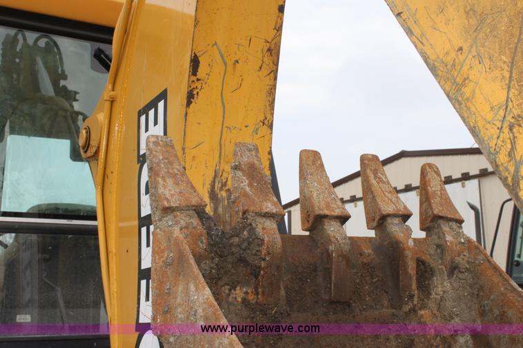 image for item E4146 1998 John Deere 310E backhoe