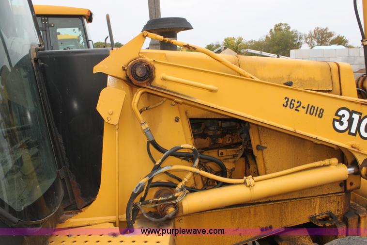 image for item E4146 1998 John Deere 310E backhoe
