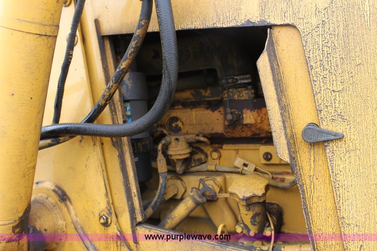 image for item E4146 1998 John Deere 310E backhoe