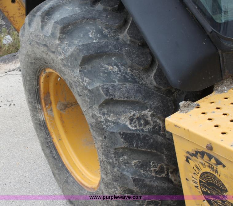 image for item E4146 1998 John Deere 310E backhoe