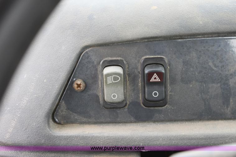 image for item E4147 2004 John Deere 310G backhoe