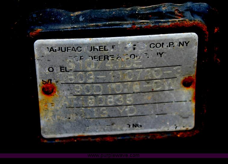 image for item E4147 2004 John Deere 310G backhoe