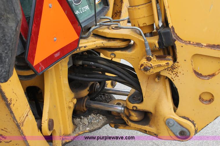 image for item E4147 2004 John Deere 310G backhoe