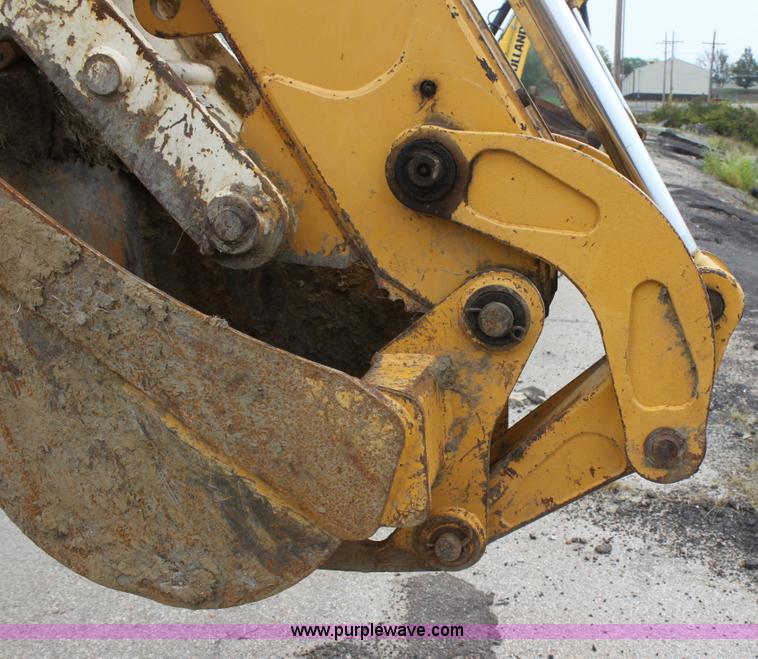 image for item E4147 2004 John Deere 310G backhoe