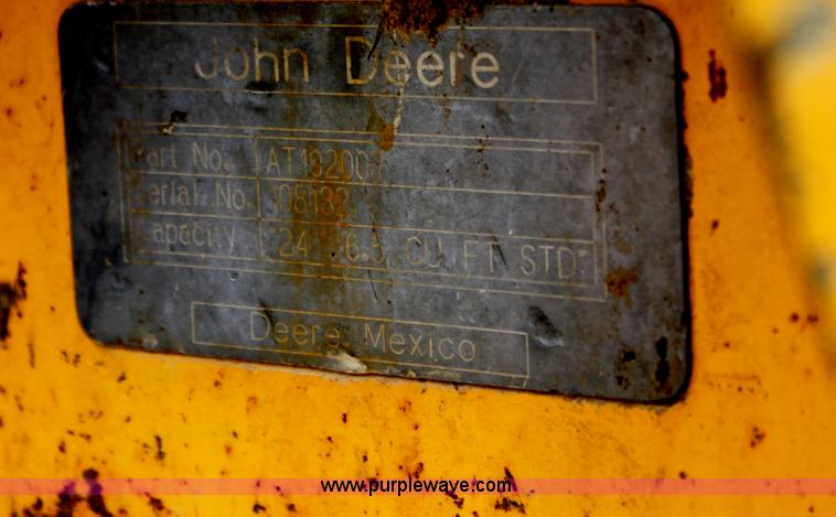 image for item E4147 2004 John Deere 310G backhoe