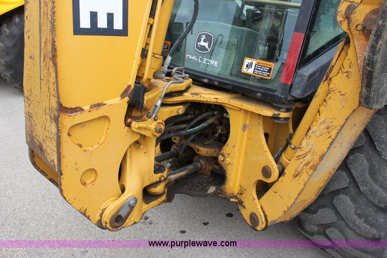 image for item E4147 2004 John Deere 310G backhoe