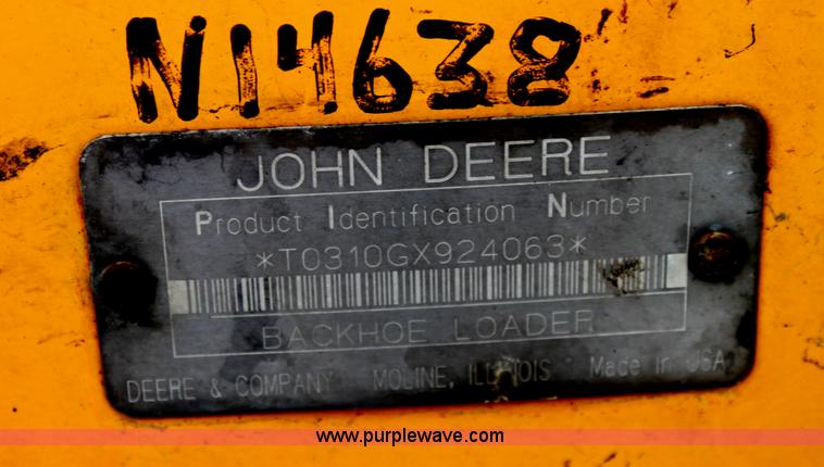 image for item E4147 2004 John Deere 310G backhoe