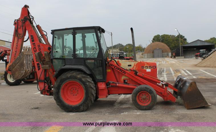 image for item E4149 1996 Ford 555D backhoe