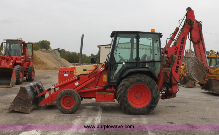 image for item E4149 1996 Ford 555D backhoe