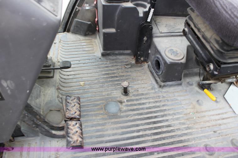 image for item E4149 1996 Ford 555D backhoe